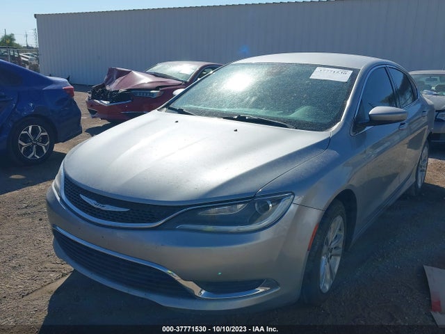 Chrysler 200 Limited 2016 1C3CCCAB5GN123400 Image 2
