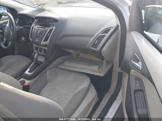 2014 FORD FOCUS SE VIN: 1FADP3K25EL414562