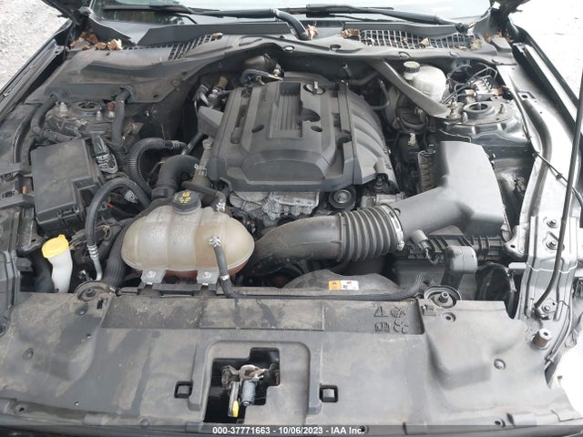 Ford Mustang Ecoboost 2018 1FATP8UH2J5120187 Image 10