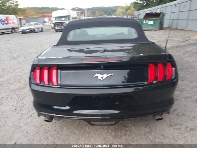 Ford Mustang Ecoboost 2018 1FATP8UH2J5120187 Image 16