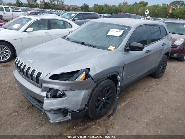 1C4PJMAB6GW200052 Jeep Cherokee Sport