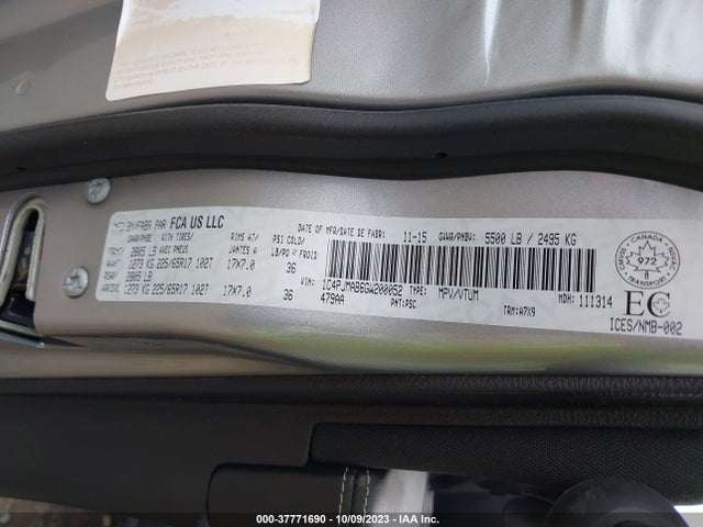 1C4PJMAB6GW200052 Jeep Cherokee Sport