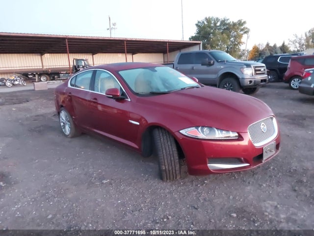 2012 JAGUAR XF SAJWA0HB0CLS30283 Photo 0