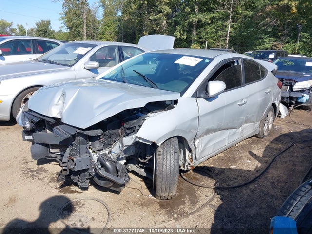 Hyundai ELANTRA SEL 2019 5NPD84LF1KH469962 Image 2
