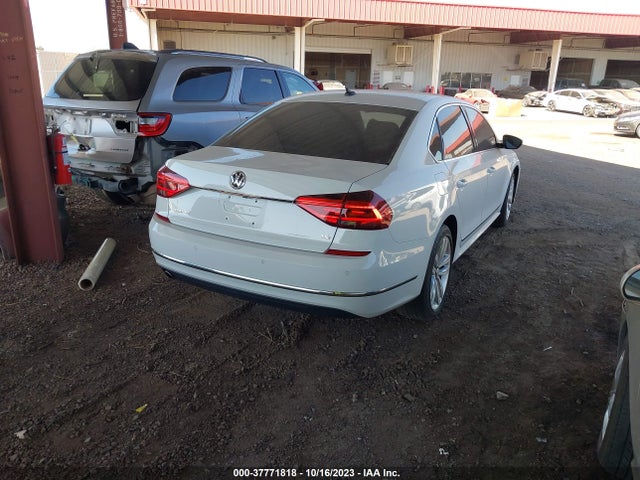 1VWGT7A3XHC030945 Volkswagen Passat 1.8t Se W/technology