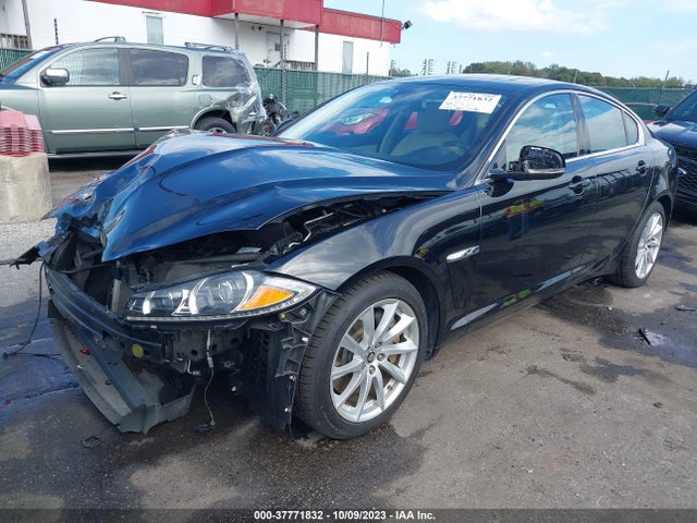 2012 JAGUAR XF SAJWA0FB8CLS54575 Photo 1