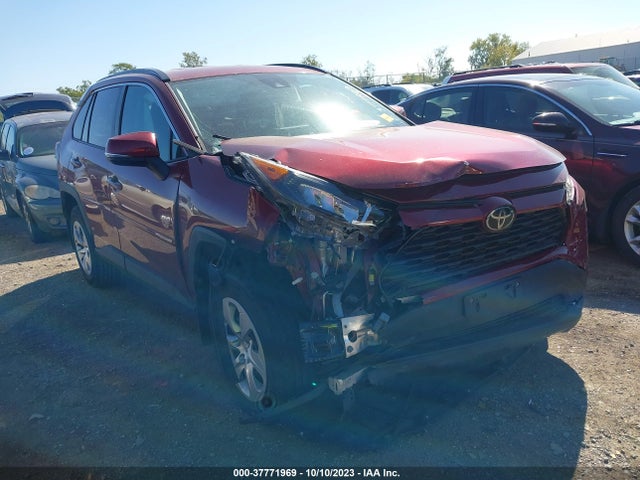 Toyota RAV4 LE 2019 2T3K1RFV7KW035467 Image 1