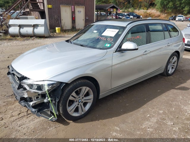 BMW 330i Xdrive 2017 WBA8K3C34HA023434 Image 2