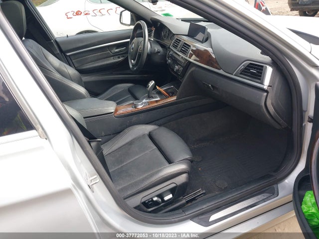 BMW 330i Xdrive 2017 WBA8K3C34HA023434 Image 5