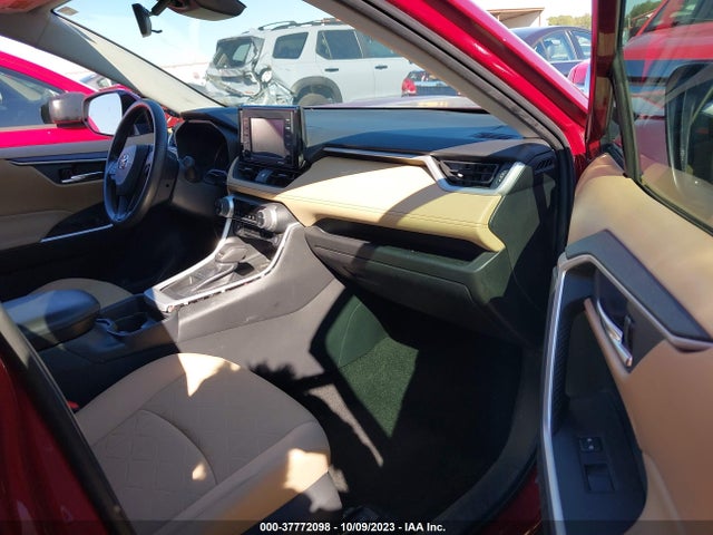2020 TOYOTA RAV4 XLE VIN: 2T3W1RFV3LC068728