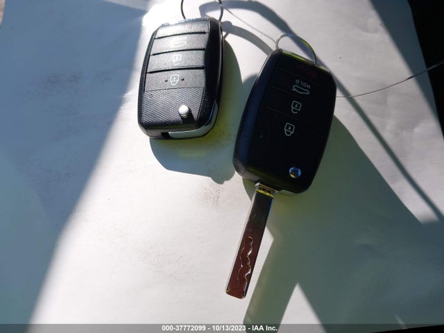 KIA Optima Lx 2019 5XXGT4L31KG377294 Image 9