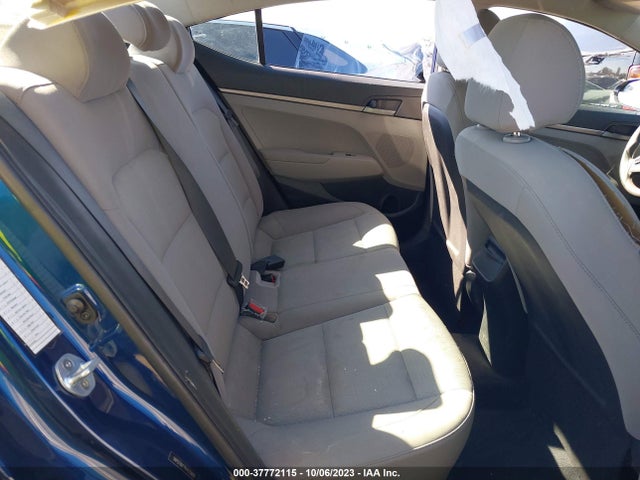 2017 HYUNDAI ELANTRA SE VIN: 5NPD74LF7HH125600