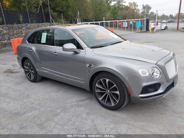 2018 Bentley Bentayga, VIN: SJAAC2ZV8JC019029