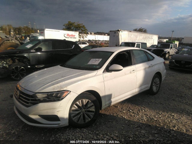 3VWN57BU6LM085702 Volkswagen Jetta S/r-line