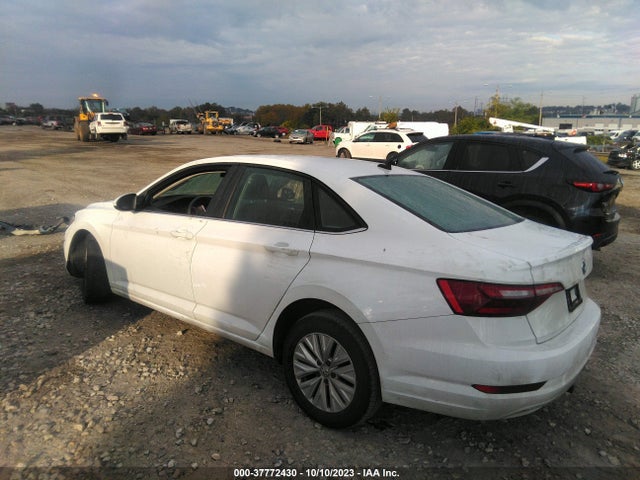 3VWN57BU6LM085702 Volkswagen Jetta S/r-line