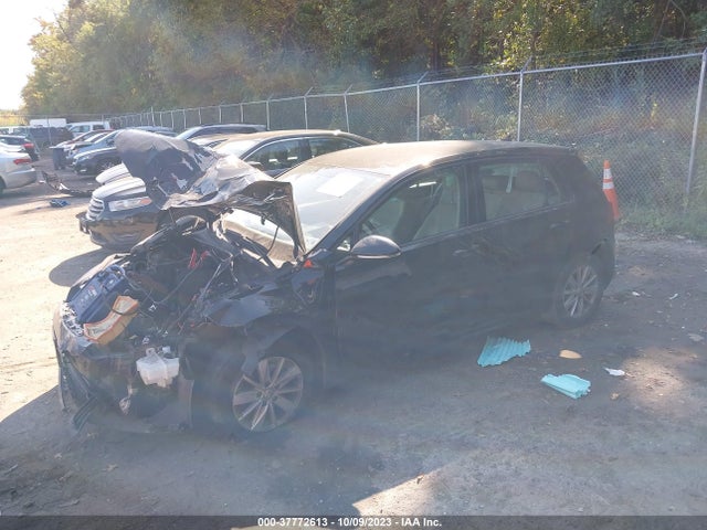 3VW217AU9FM067800 Volkswagen Golf Tsi S
