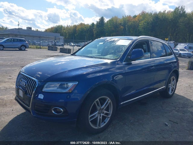 WA1LFAFP7EA098378 Audi Q5 Premium Plus