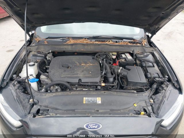 1FA6P0HD3E5372073 Ford FUSION SE