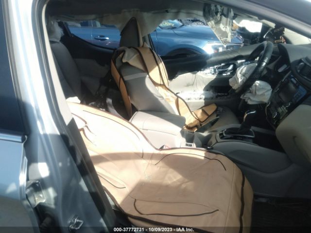 JN1BJ1CR6KW328788 Nissan Rogue Sport Sv