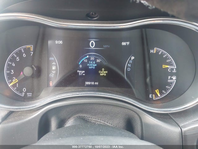 1C4RJEBG8NC125832 Jeep Grand Cherokee Wk Limited