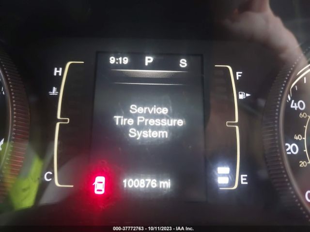 1C4PJLCB3FW782973 Jeep Cherokee Latitude