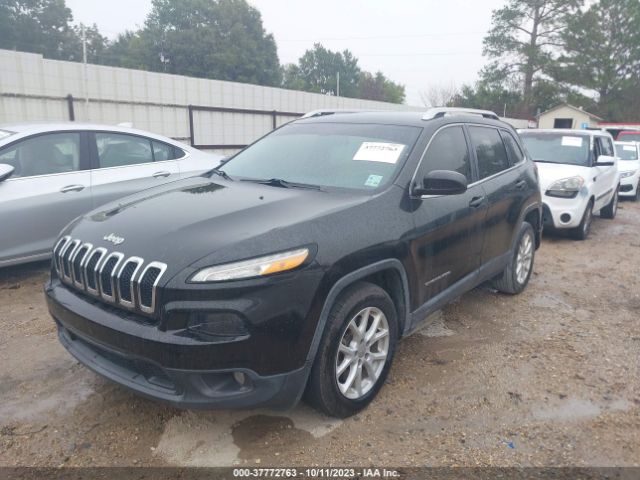 1C4PJLCB3FW782973 Jeep Cherokee Latitude