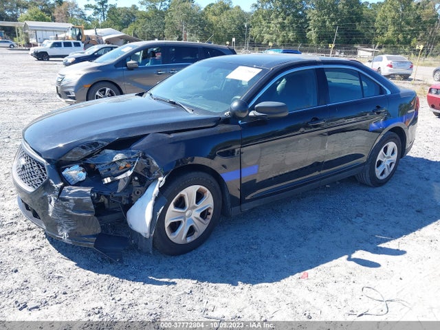 Ford POLICE INTERCEPTOR SEDAN 2018 1FAHP2L83JG133832 Image 2
