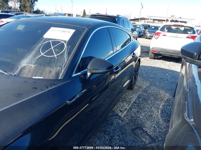 WAUANCF56JA060741 Audi A5 2.0t Premium