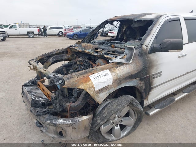 1C6RR7LM7FS551745 RAM 1500 Big Horn