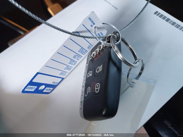 2019 JAGUAR XF SAJBJ4FX4KCY79507 Photo 10