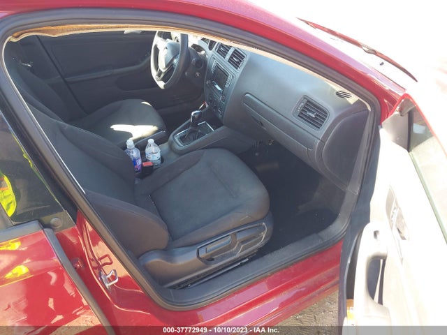 3VW267AJ9GM408895 Volkswagen Jetta Sedan 1.4t S