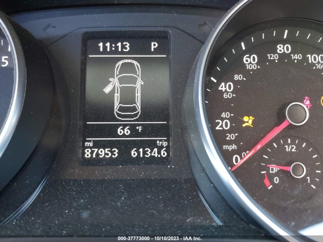 2018 VOLKSWAGEN PASSAT 2.0T R-LINE/2.0T S VIN: 1VWAA7A32JC052326