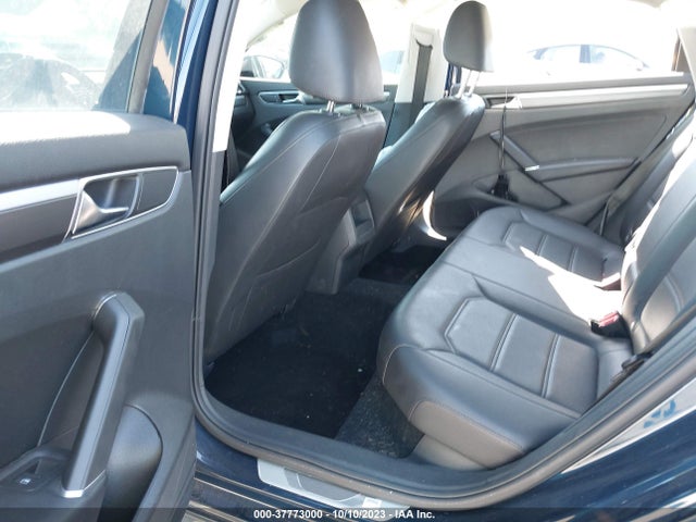 2018 VOLKSWAGEN PASSAT 2.0T R-LINE/2.0T S VIN: 1VWAA7A32JC052326