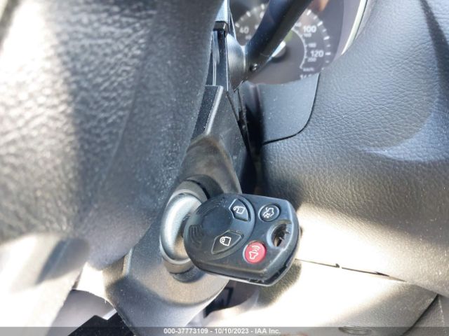 1FADP3F28JL200847 Ford FOCUS SE
