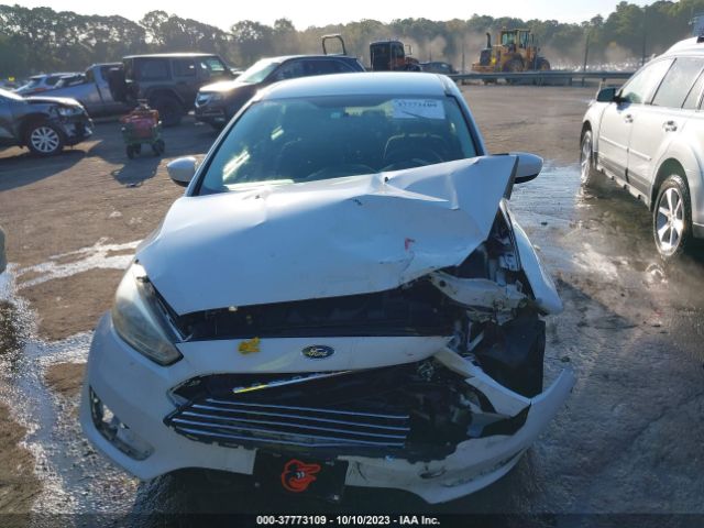 1FADP3F28JL200847 Ford FOCUS SE