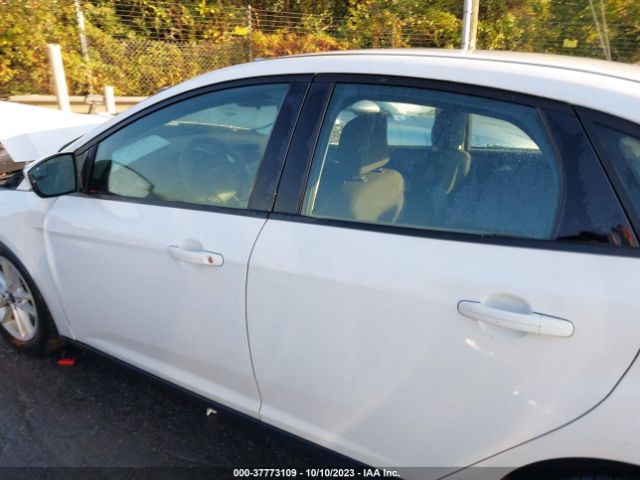 1FADP3F28JL200847 Ford FOCUS SE