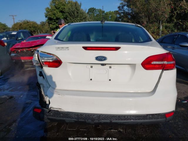 1FADP3F28JL200847 Ford FOCUS SE