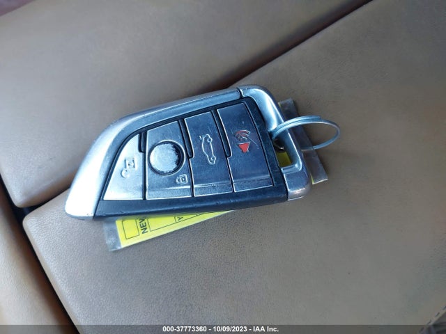 WBA7F2C50GG419481 BMW 7 Series 750i Xdrive