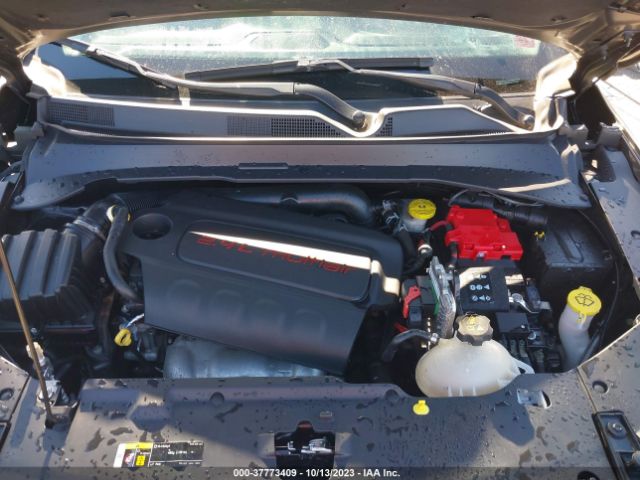 3C4NJDBB8KT807073 Jeep Compass Altitude