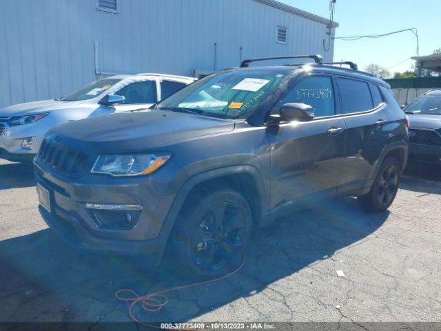 3C4NJDBB8KT807073 Jeep Compass Altitude