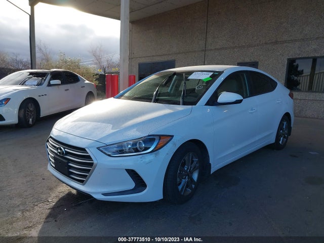 2018 HYUNDAI ELANTRA SEL VIN: 5NPD84LF4JH335476