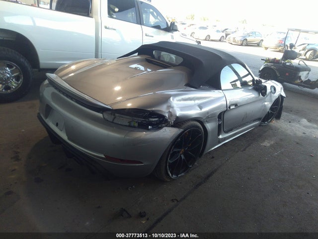 2021 PORSCHE 718 SPYDER WP0CC2A87MS240452 Photo 3