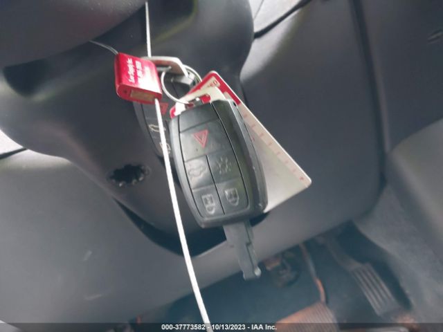 2011 VOLVO C70 YV1672MC6BJ116347 Photo 10