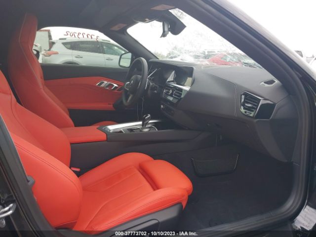 WBAHF3C09PWY13971 BMW Z4 Sdrive30i