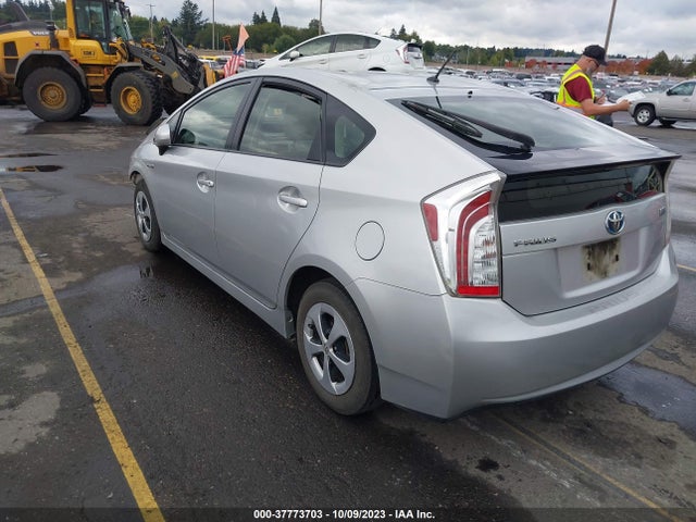 Toyota Prius Four/five/three/one/two 2014 JTDKN3DU3E0373856 Image 3