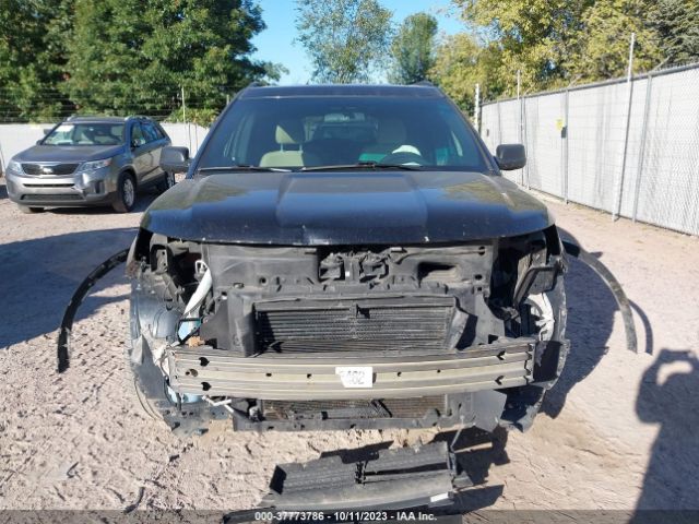 1FM5K8BH8HGA37894 Ford Explorer Base