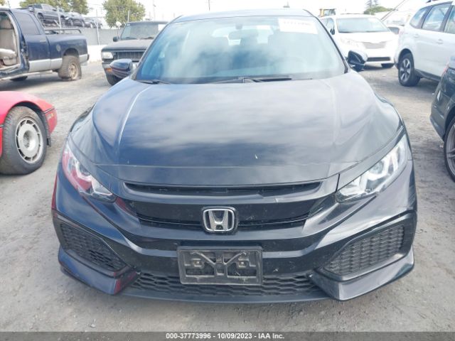 SHHFK7H25JU422138 Honda Civic Hatchback Lx