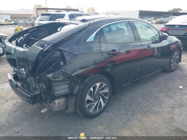 SHHFK7H25JU422138 Honda Civic Hatchback Lx