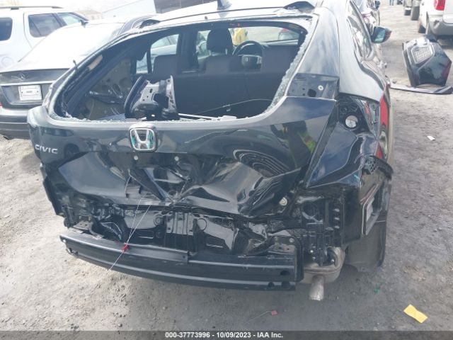 SHHFK7H25JU422138 Honda Civic Hatchback Lx