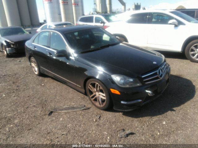 2013 MERCEDES-BENZ C-CLASS WDDGF8AB5DR253432